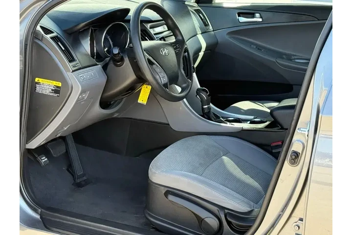 $7289 : Hyundai SONATA 2013 GLS 4dr image 5
