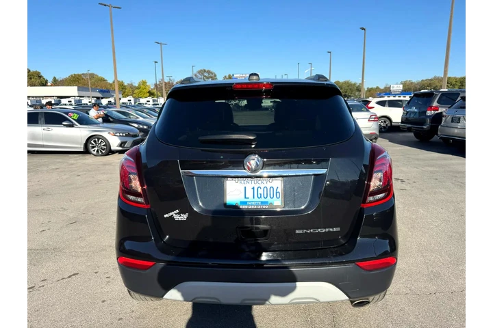 $11980 : 2019 Encore FWD 4dr Preferred image 5