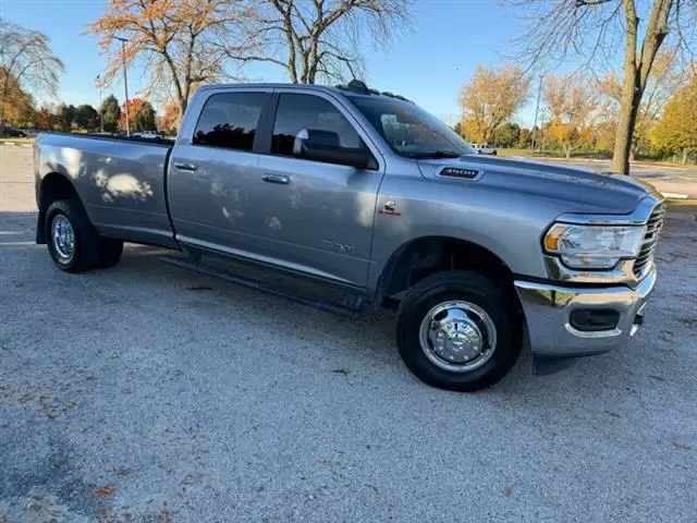 $39995 : 2019 RAM 3500 Lone Star image 7