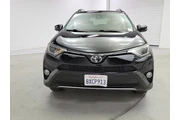 $21998 : Toyota RAV4 2017 AWD XLE 4dr thumbnail