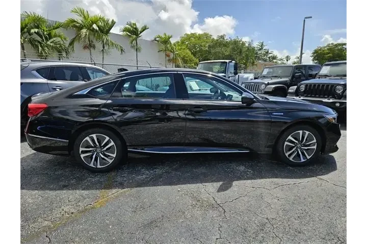 $23990 : Honda Accord Hybrid 2021 EX- image 10
