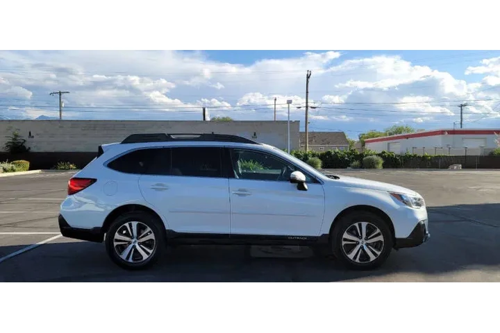 $18900 : 2019 Outback 2.5i Limited image 10