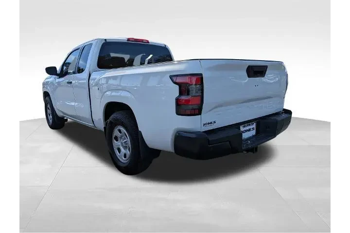$22268 : Nissan Frontier 2024 4x2 S 4 image 7