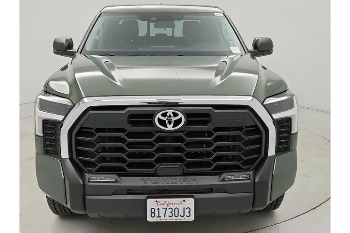 $39998 : Toyota Tundra 2022 4x4 SR5 4 image 2