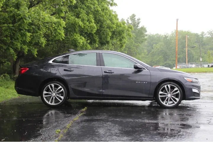 2023 Malibu LT image 6