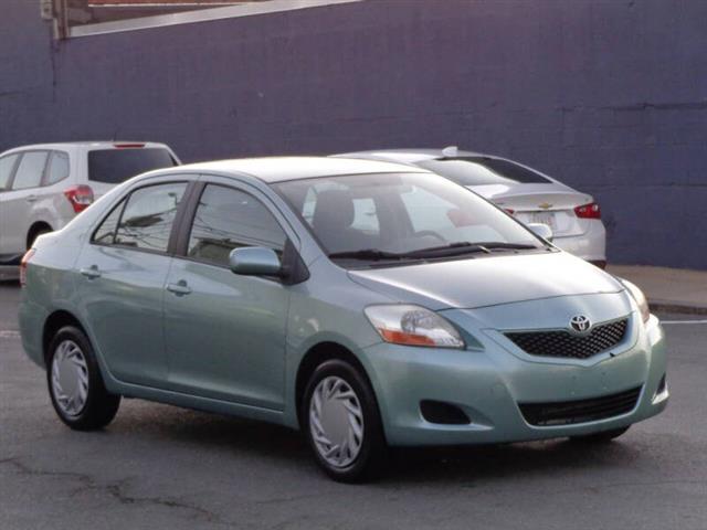 $7950 : 2010 Yaris image 4