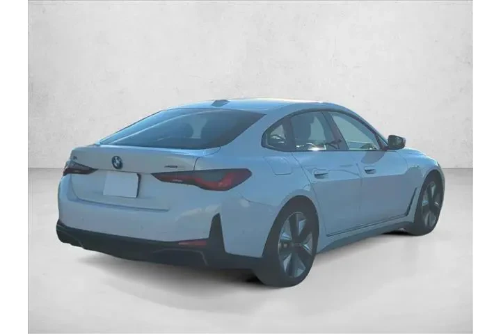 $30999 : BMW i4 2023 eDrive35 Gran Co image 5