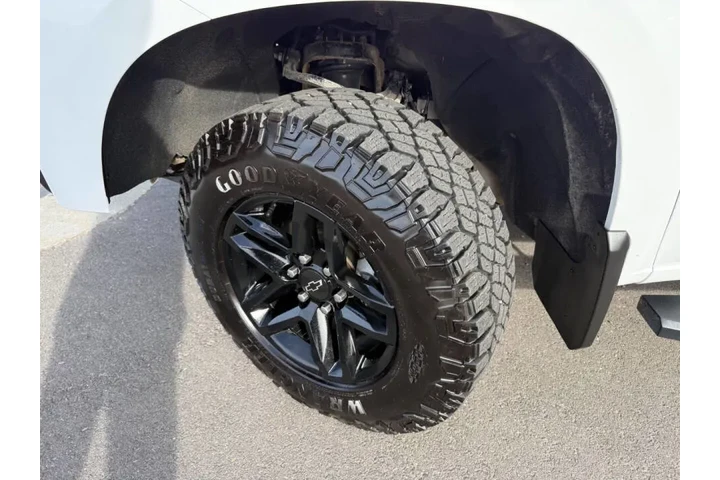 $34675 : 2020 Silverado 1500 LT Trail image 3