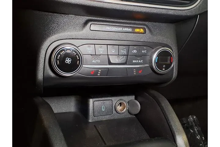 $16998 : Ford Escape 2020 SE 4dr SUV image 8