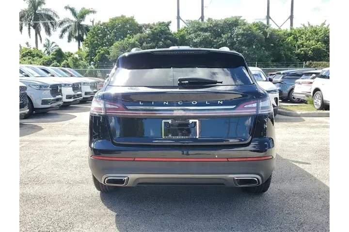 $27990 : Lincoln Nautilus 2022 Standa image 5
