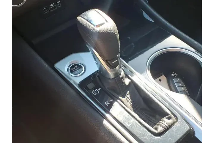 $18987 : Nissan Altima 2024 2.5 SV 4d image 8