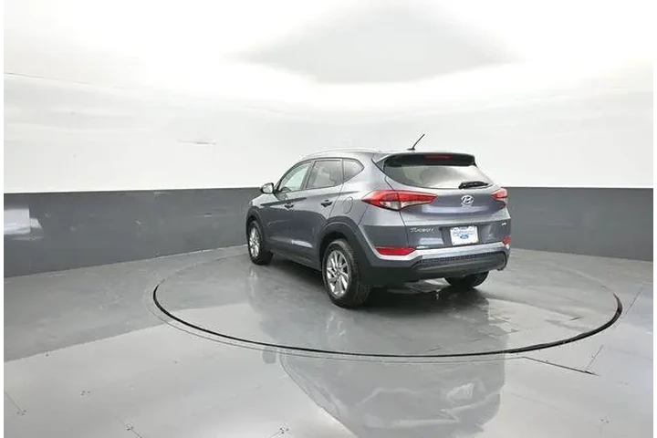 $9994 : Hyundai TUCSON 2016 AWD SE 4 image 5