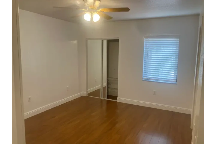 $1690 : Available 3 Bed & 2 Bath image 3