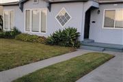 Large 2 bedroom separate house en Los Angeles