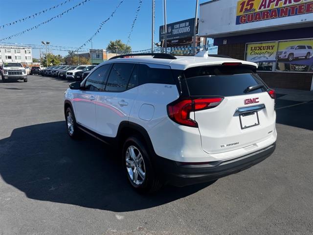 $23299 : 2018 GMC Terrain AWD 4dr SLE image 3