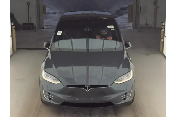 $34690 : Tesla Model X 2020 AWD Long image 2