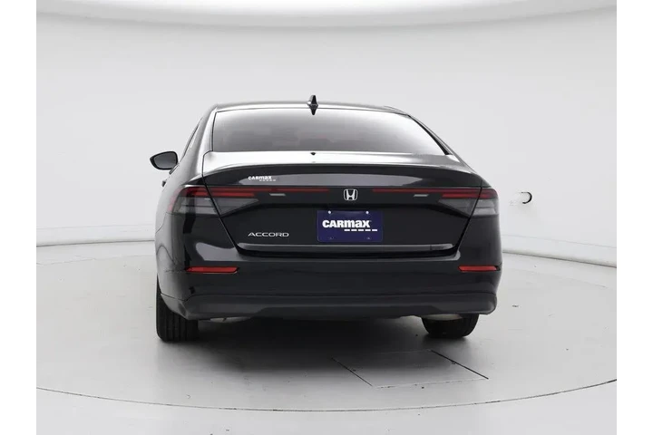 $24998 : Honda Accord 2023 LX 4dr Sed image 6