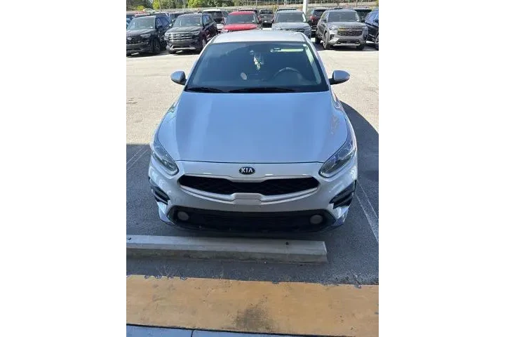 $11183 : Kia Forte 2021 FE 4dr Sedan image 7