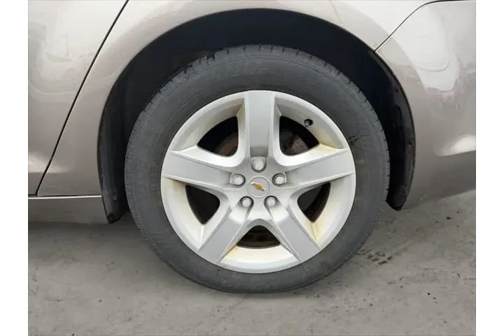 $7999 : Chevrolet Malibu 2011 LS 4dr image 9