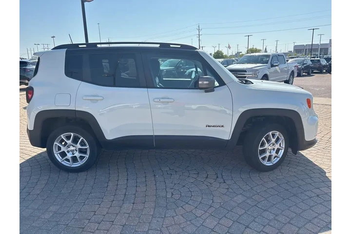 $22499 : 2021 Renegade Limited image 4