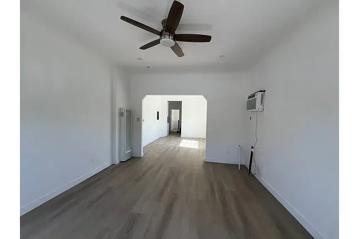 $2350 : Serene 3bd 2ba @ Huntington image 3