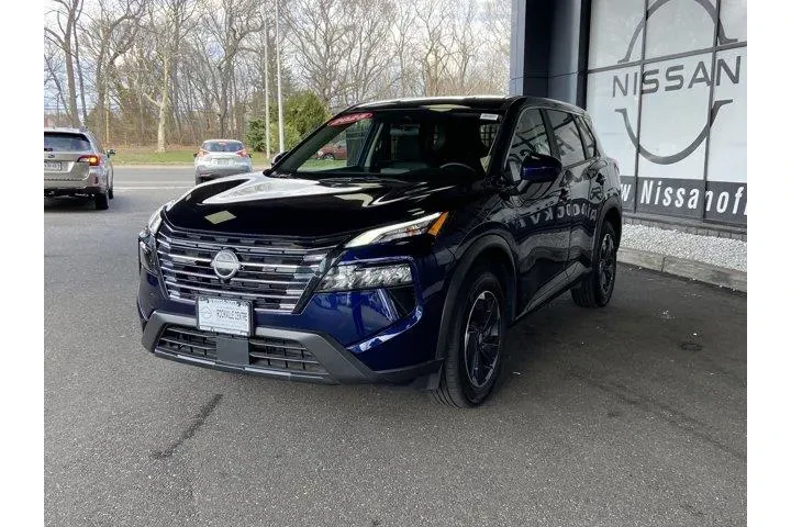 $19444 : Nissan Rogue 2025 AWD SV 4dr image 8