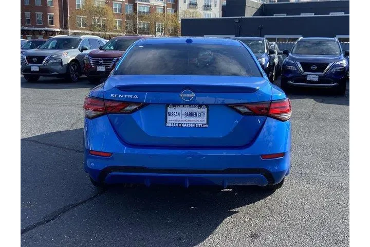 $18550 : Nissan Sentra 2025 SV 4dr Se image 5