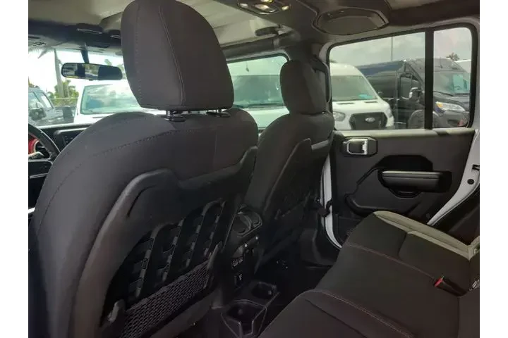 $31991 : Jeep Gladiator 2021 4x4 Rubi image 10