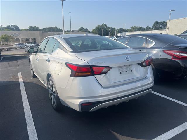 $20991 : PRE-OWNED 2022 NISSAN ALTIMA image 5