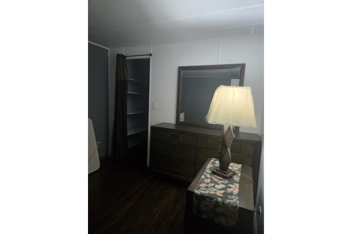 $900 : Cuarto en Paramount image 2
