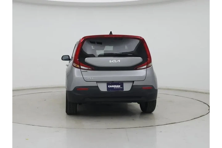 $15998 : Kia Soul 2022 LX 4dr Crossov image 2