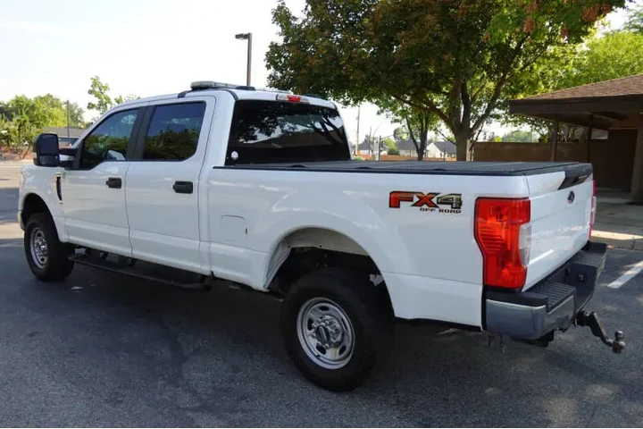 2022 F-250 Super Duty XL image 6