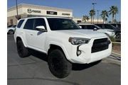 $30999 : Toyota 4Runner 2018 4x4 SR5 thumbnail