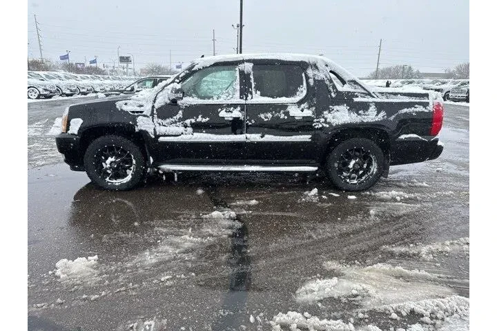 $13000 : Cadillac Escalade EXT 2011 A image 4