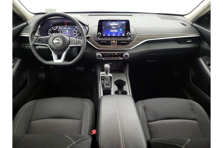 $20998 : Nissan Altima 2025 2.5 SV 4d image 9