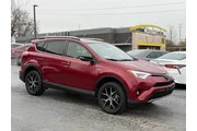 $19495 : 2018 RAV4 Hybrid SE thumbnail