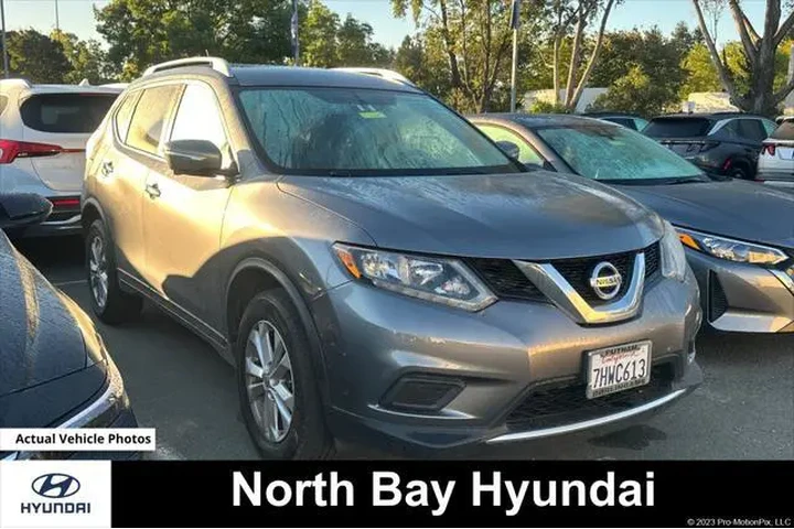 $11999 : Nissan Rogue 2015 AWD SV 4dr image 1