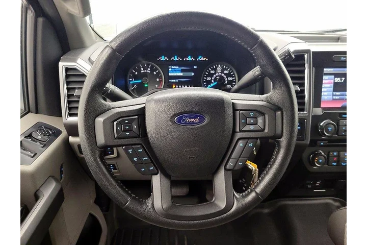 $18998 : Ford F-150 2015 4x2 XLT 4dr image 10