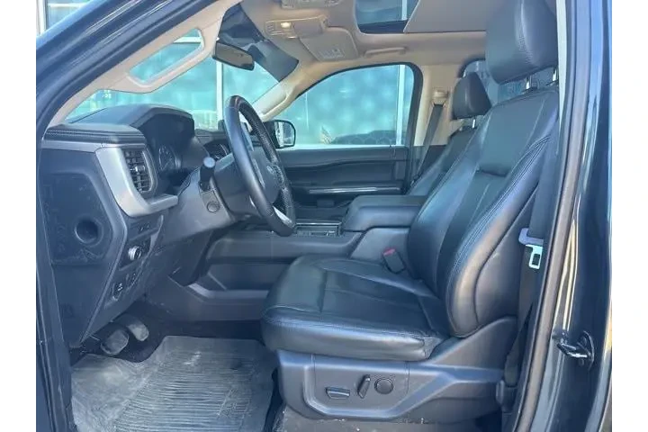$39988 : Ford Expedition 2022 4x2 XLT image 9