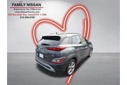 $18643 : Hyundai KONA 2023 AWD SEL 4d thumbnail
