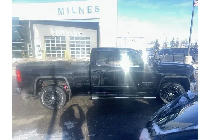 $26900 : GMC Sierra 1500 2018 4x4 SLE image 6