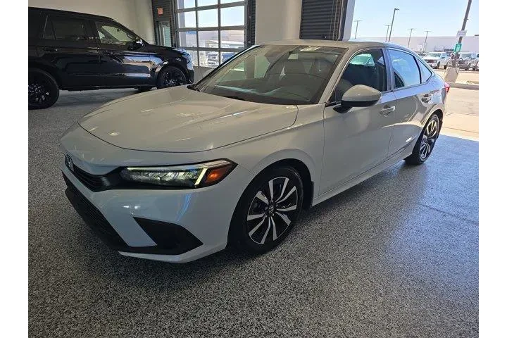 $22999 : Honda Civic 2023 EX 4dr Seda image 1
