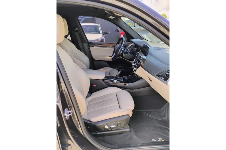$13850 : 2018 BMW X3 xDrive30i image 10
