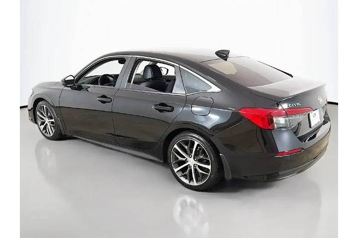 $23239 : Honda Civic 2023 Touring 4dr image 10