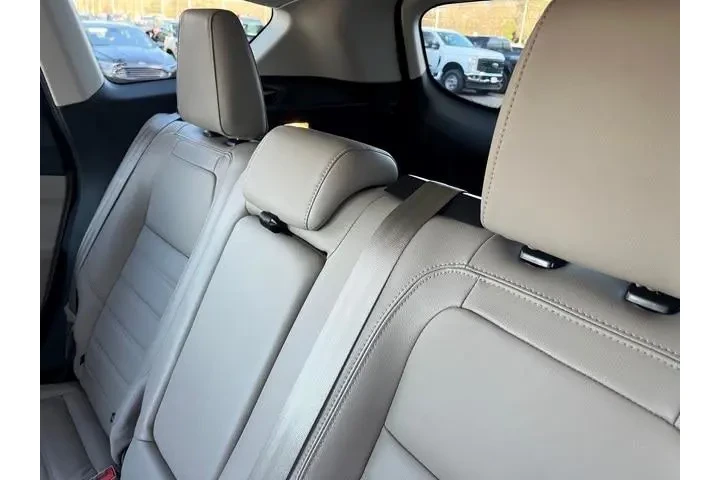 $13561 : Ford Escape 2018 AWD Titaniu image 7