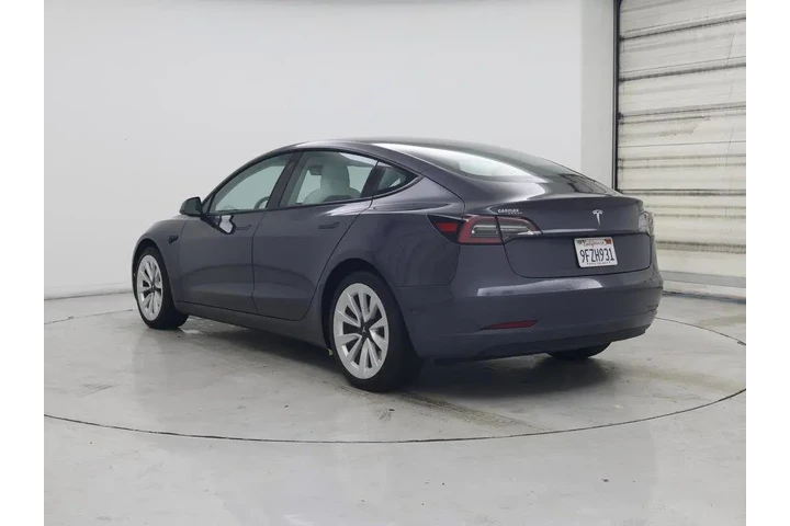 $25998 : Tesla Model 3 2023 4dr Sedan image 2