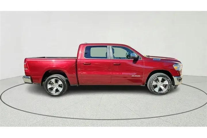 $39088 : Ram 1500 2024 4x2 Laramie 4d image 2