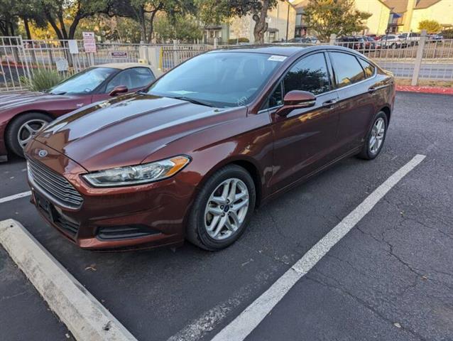 $10990 : 2016 Fusion SE image 1