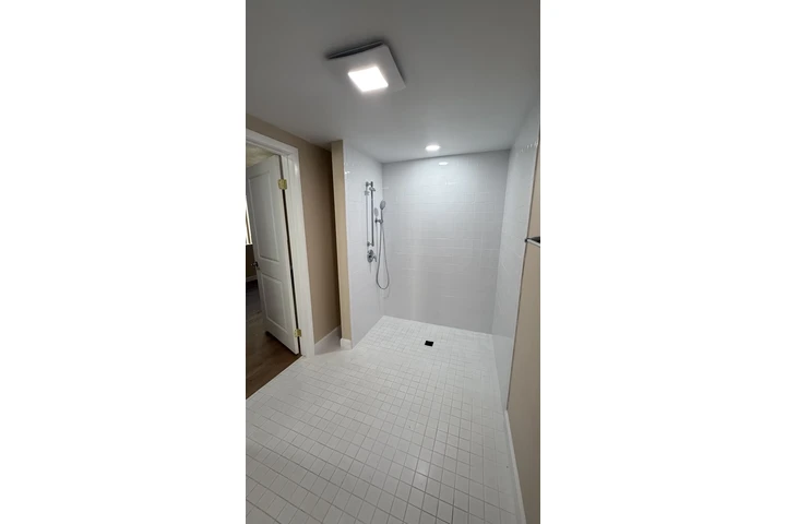 $1845 : NUEVO APARTAMENTO 1 RECAMARA image 3