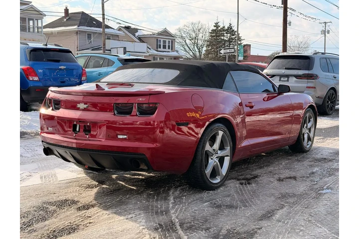 $12988 : 2013 Camaro image 5